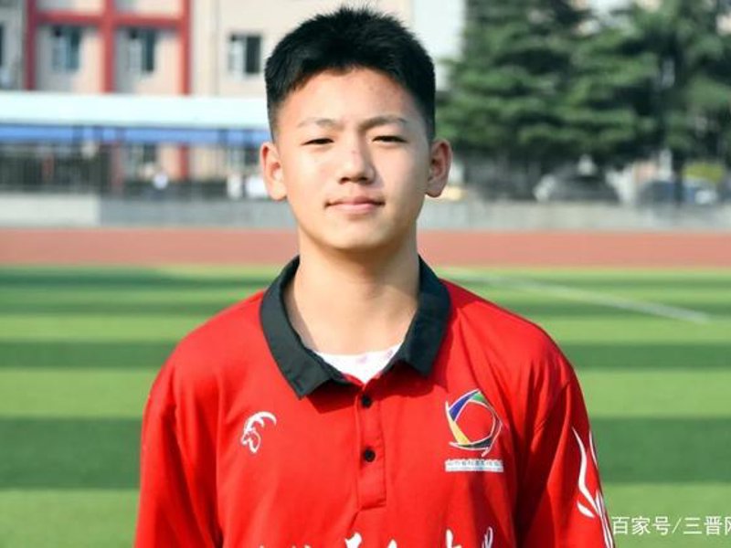 关于龙八头号玩家